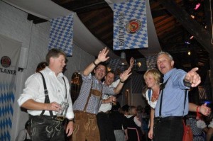 2012-09-2222-20-09PaulanerParty